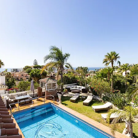 Mariposa Villa *