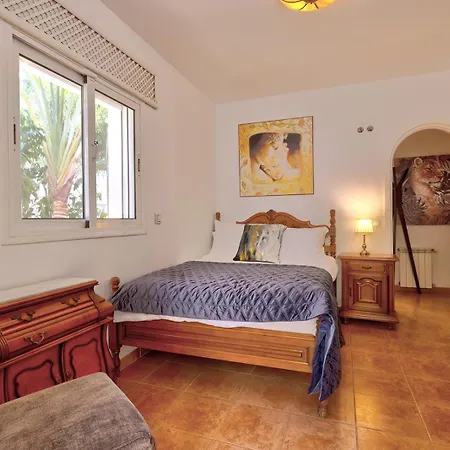 Mariposa Villa